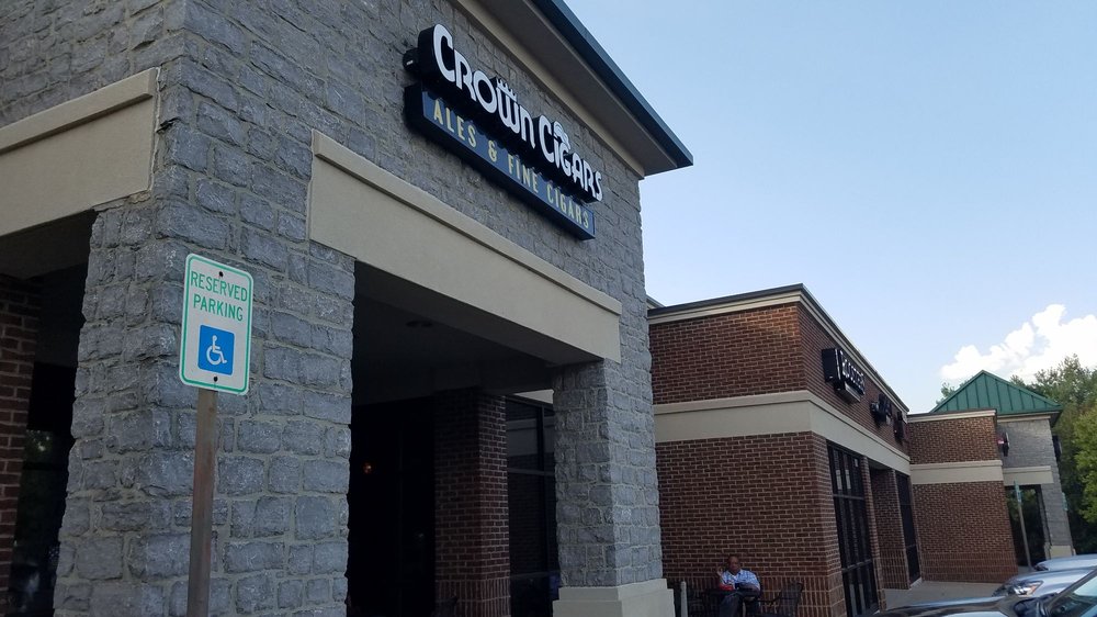 Crown Cigars and Ales