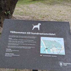 Långholmen - Långholmen park allows dogs