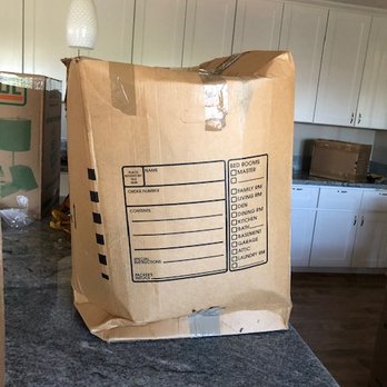 680 Movers - Crushed kitchen boxes - clearly was under a heavy item. - Movers Near Me - Walnut Creek, California