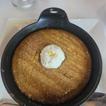 Baxters Restaurant & Bar - THE cast iron skillet cornbread. So yummmm! - Bars Near Me - Benicia, California