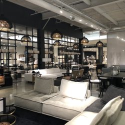 Must Société - Dining and living area