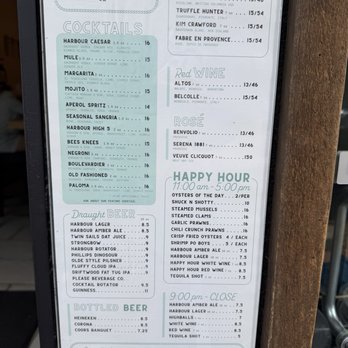 Harbour Oyster + Bar - Beverage and Happy Hour Menu - Cocktail Bars Near Me - Vancouver, British Columbia