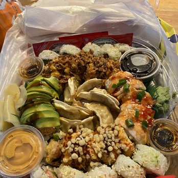 Favor Sushi - 30 piece Happy Family Platter (30 Pieces) - Sushi Bars Near Me - Pompano Beach, Florida Favor Sushi - 30 piece Happy Family Platter (30 Pieces) - Sushi Bars Near Me - Pompano Beach, Florida