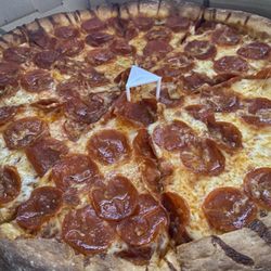 KGB Pizza  - Pepperoni pizza
