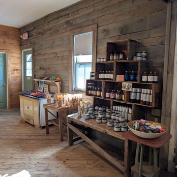 Gould Hill Apple Orchards - Nurseries & Gardening Near Me - Contoocook, New Hampshire