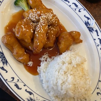 Mk's Asian Kitchen - Sesame chicken lunch special - Chinese Near Me - Opelika, Alabama Mk's Asian Kitchen - Sesame chicken lunch special - Chinese Near Me - Opelika, Alabama