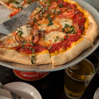 The Iron Duck Public House - margherita pizza looks better than it tastes - Burgers Near Me - North Bend, Washington The Iron Duck Public House - margherita pizza looks better than it tastes - Burgers Near Me - North Bend, Washington