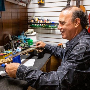 St Pete Guitars - St. Pete Guitars - Guitar Stores Near Me - St. Pete Beach, Florida St Pete Guitars - St. Pete Guitars - Guitar Stores Near Me - St. Pete Beach, Florida