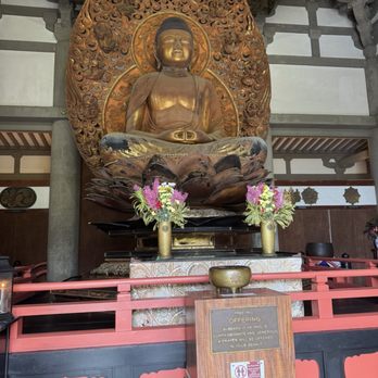 Byodo-In Temple - Buddhist Temples Near Me - Kaneohe, Hawaii