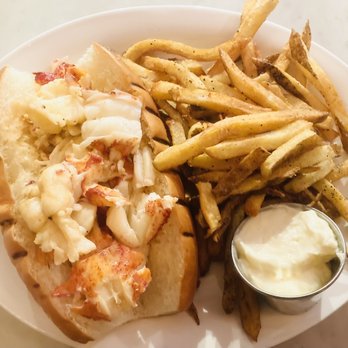 Neptune Oyster - Seafood Near Me - Boston, Massachusetts Neptune Oyster - Seafood Near Me - Boston, Massachusetts