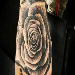 Art Immortal Tattoo and Piercing