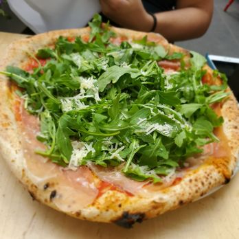 Pizzeria Libretto - Pizza Near Me - Toronto, Ontario