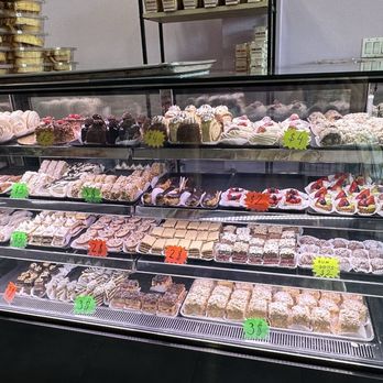 Le Balcon Bakery - Bakeries Near Me - Los Angeles, California Le Balcon Bakery - Bakeries Near Me - Los Angeles, California