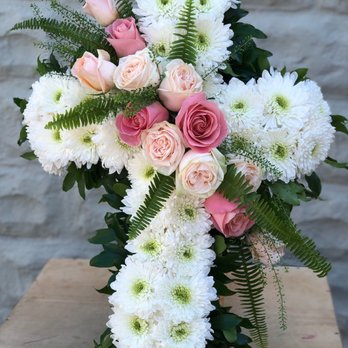 Capelo's Floral Design - Florists Near Me - Medford, Massachusetts Capelo's Floral Design - Florists Near Me - Medford, Massachusetts