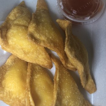 PACIFIC MOON - Crab Rangoons $4.95 - 5/5 stars. Completely filled with cream cheese! Yummmm - Chinese Near Me - Woodside, New York