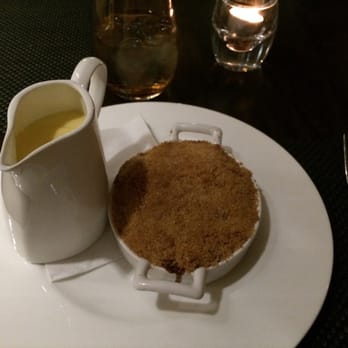 Manhattan Grill - Apple crumb with hot custard. This was SOOOOOOO GOOD!!!!!! - Steakhouses Near Me - London, XGL
