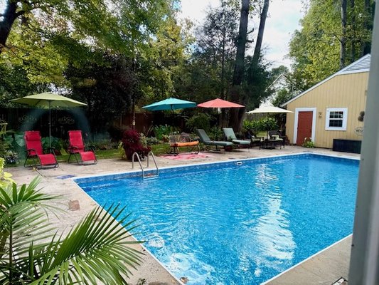 Ms. Elsie's Caribbean Bed & Breakfast by null