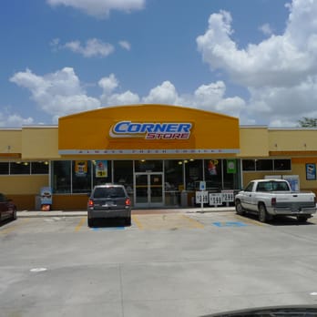 Corner Store - Entry - Convenience Stores Near Me - Navasota, Texas