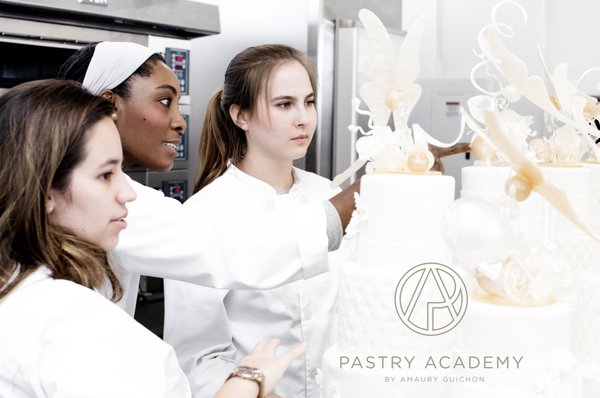 Pastry Academy by Amaury Guichon by null