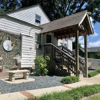Astraea Coffee - Outside rear of building - Coffee & Tea Near Me - Virginia Beach, Virginia