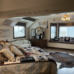 Elite Frontier Adventures - Lonesome Dove Suite