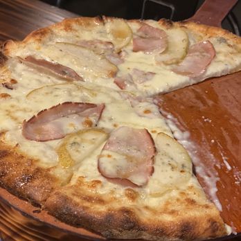 Republic Pi - Yummy - Pizza Near Me - Spokane, Washington