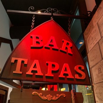 Bodega Biarritz - Tapas/Small Plates Near Me - Barcelona, B Bodega Biarritz - Tapas/Small Plates Near Me - Barcelona, B