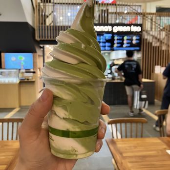 Nana's Green Tea - Coffee & Tea Near Me - Honolulu, Hawaii Nana's Green Tea - Coffee & Tea Near Me - Honolulu, Hawaii