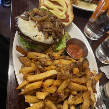 Burger Antics - Burgers Near Me - Brookfield, Illinois