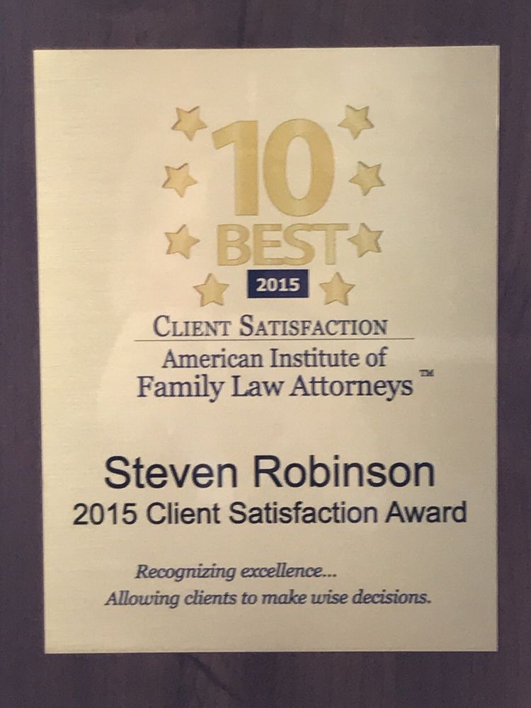 ROBINSON & ROBINSON, ATTORNEYS AT LAW 158 Warwick Ave, Cranston, RI