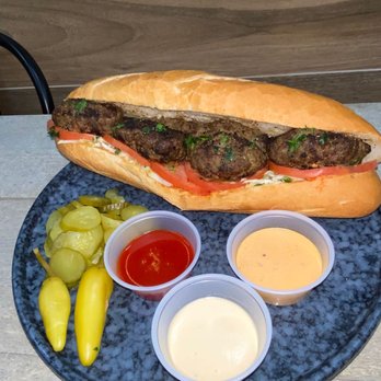 Feed Me Kosher Bistro - Beef kebab baguette - Kosher Near Me - Miami, Florida