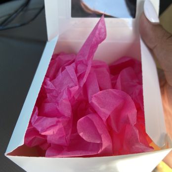 Dreamy Creations - Cute box - Cupcakes Near Me Dreamy Creations - Cute box - Cupcakes Near Me