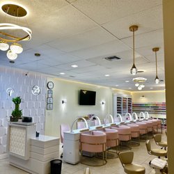 Tip Top Spa & Nails