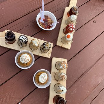 Grandpa's Cellar - Blackberry crisp, gluten free pumpkin muffins, and one of each different type of coffee flight - Bakeries Near Me - Camino, California