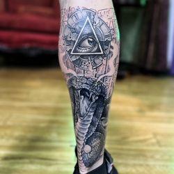 Green Machine Tattoos & Body Piercing