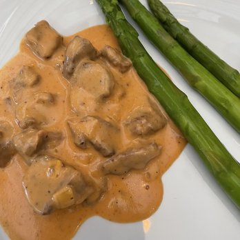 EG Steak - Stroganoff and asparagus from self-serve salad bar - Brazilian Near Me - Frisco, Texas EG Steak - Stroganoff and asparagus from self-serve salad bar - Brazilian Near Me - Frisco, Texas