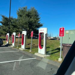Tesla Supercharger