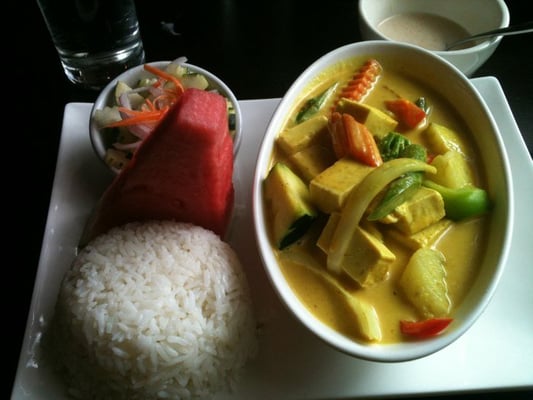 Lemongrass Bistro by null