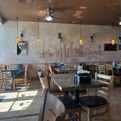 Ammos Mediterranean Grill - Nice and clean