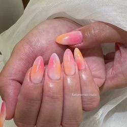 Radiance Nails Studio