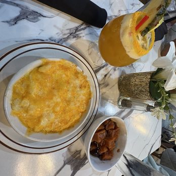 Table 22 - Mac n cheese, yams, and Table 22 drink (tequila and Hennessy) - Soul Food Near Me - Tampa, Florida Table 22 - Mac n cheese, yams, and Table 22 drink (tequila and Hennessy) - Soul Food Near Me - Tampa, Florida