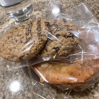 Maison De Croissant - Cookies - Bakeries Near Me - Irvine, California