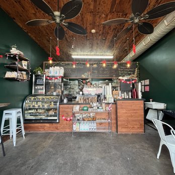 Blacksmiths Breads - Indoor seating - Coffee & Tea Near Me - Long Beach, New York
