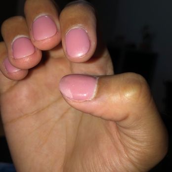 Diamond Nails - Wearing off after 4 days. - Nail Salons Near Me - Fullerton, California