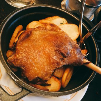 Café Central - duck confit - Cafes Near Me - Paris, 75