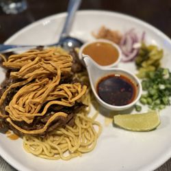 Noodle Wave - Kaow beef
