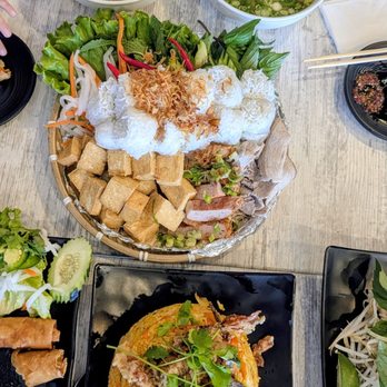 Pholicious - Vietnamese Near Me - Bloomingdale, Illinois