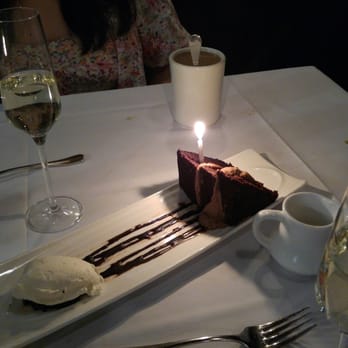 22 Bowen's - Ohhhh The birthday dessert .... Yummy !! - New American Near Me - Newport, Rhode Island