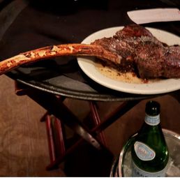 TOMAHAWK RIBEYE TOMAHAWK RIBEYE