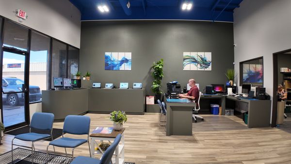COMPUTER CORNER - Updated July 2026 - 34 Photos & 33 Reviews - 6104 ...